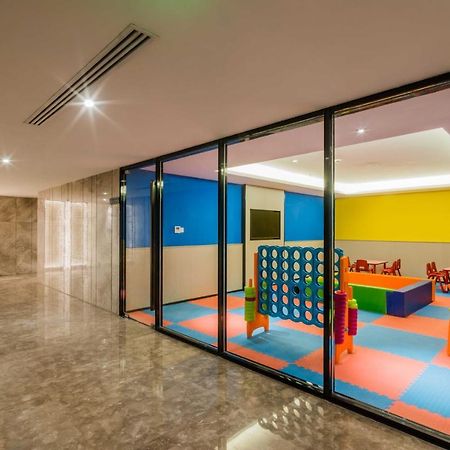 Hotel Aber Al Takhassusi Ar Riyad Esterno foto